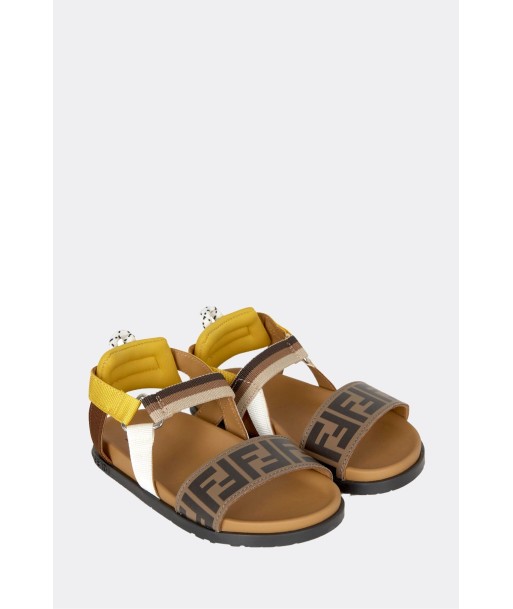 Fendi Unisex Sandals brillant des détails fins