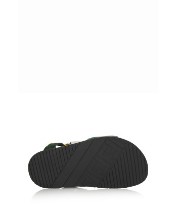 Fendi Girls Sandals Voir les baskets