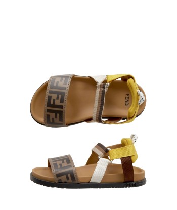 Fendi Unisex Sandals brillant des détails fins